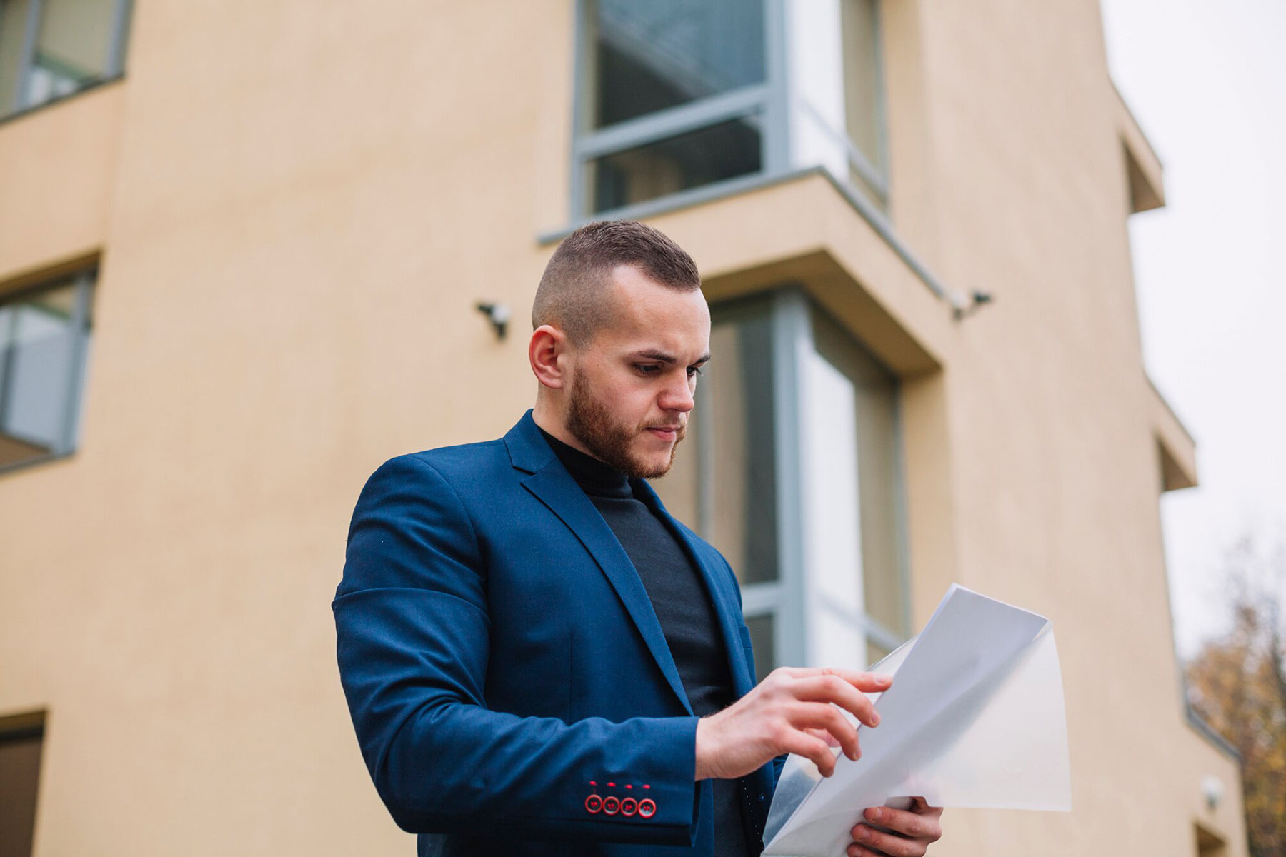 Comment obtenir les contrats de la copropriété souscrits en son nom ?